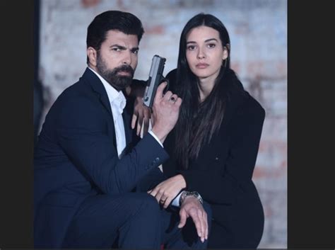 Mahassine Merabet și Cenk Torun vorbesc despre sezonul 3 din .